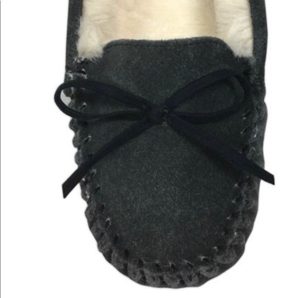 Moccasin Slipper